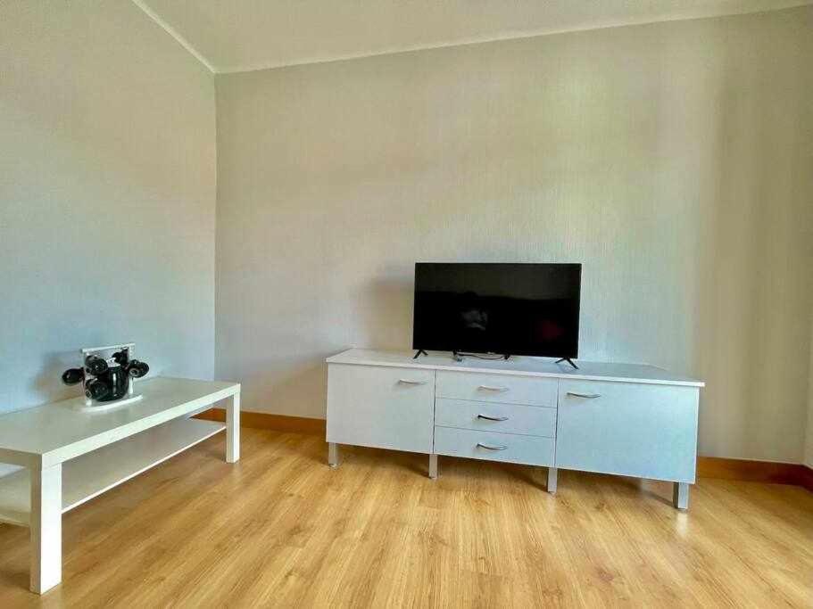 Ostadar Etxea Centrico Apartamento Reformado 베르메오 외부 사진